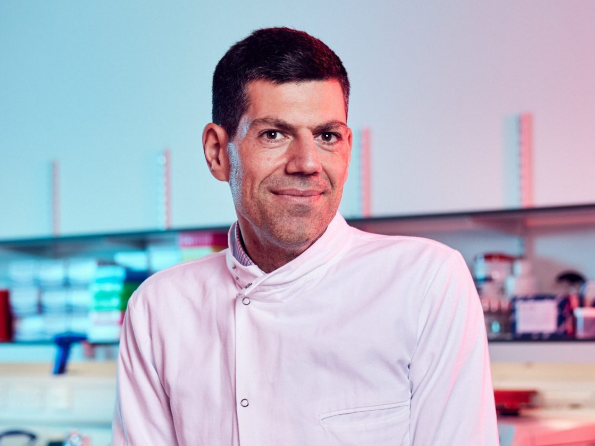 Image of Fotios Sampaziotis in the lab