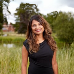 Dr Jyoti Nangalia