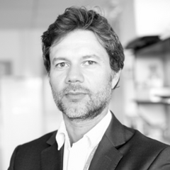 Andras  Lakatos 