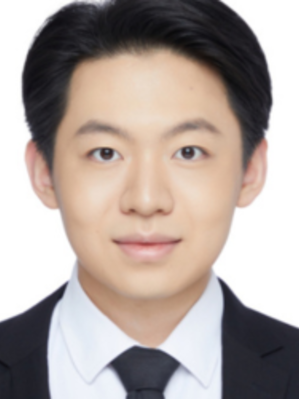  Xinyi 	  Wang