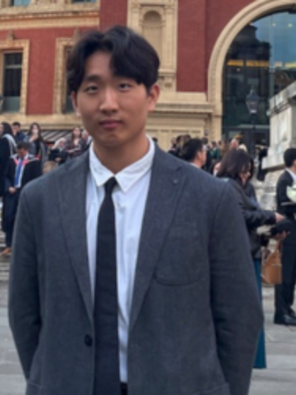  Seokjun  Lee