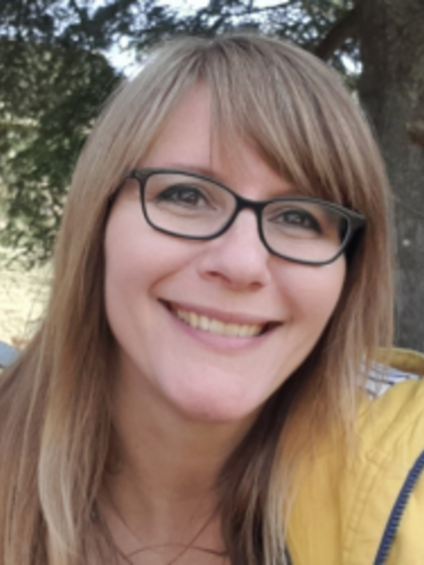  Miriam Di Re