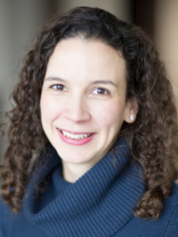  Maria Duque Correa 